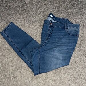 Old Navy Super Skinny Jeans